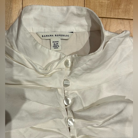 Banana Republic silk blouse - Picture 4 of 6